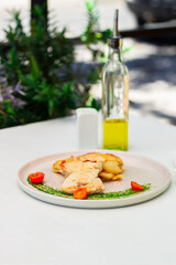 gratín de papas con pollo