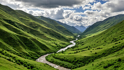 Une vall&eacute;e verdoyante aux montagnes escarp&eacute;es.