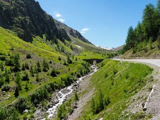 Mountain landscape of the Umbrail pass.