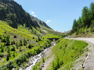 Mountain landscape of the Umbrail pass.