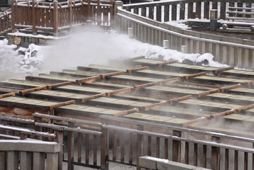 冬の草津温泉　湯畑