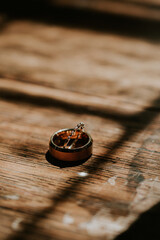 his and hers gold wedding band rings