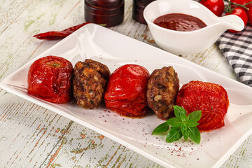 Turkish cuisine - Domatesli Kebab with tomato