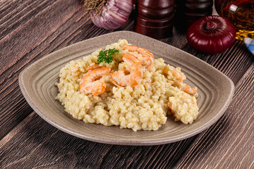 Gourmet risotto with prawn and cheese