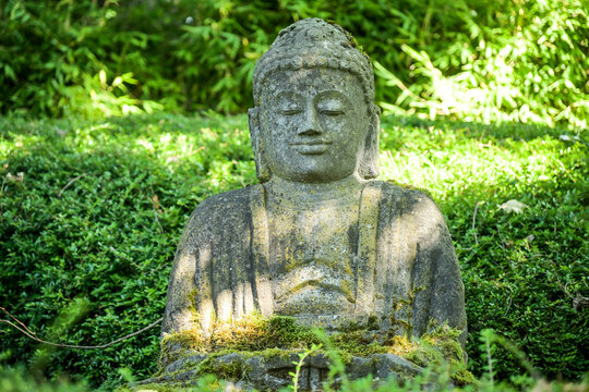 Buddha Statue, Japanischer Garten, Am Abendsberg, Kaiserslautern, Rheinland-Pfalz, Deutschland