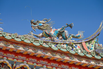 Drache, Dachfigur am Mengjia Longshan-Tempel, Guangzhou Street, Taipeh, Taiwan