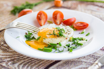 Healthy morning breakfast with egg and vegetables
