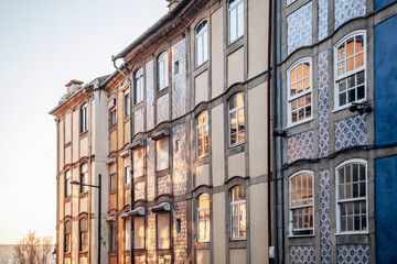 Fototapeta premium Close-up of a facade in Porto covered with traditional ceramic tiles (azulejos)