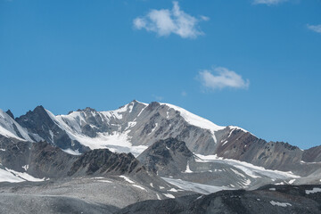 Obraz premium Duku Highway in Xinjiang Uyghur Autonomous Region, China 