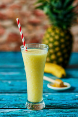 pineapple smoothie with banana and honey