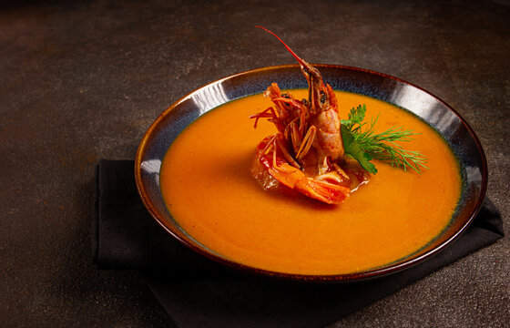 shrimp cream soup, bisque soup, French cuisine, homemade, no people,