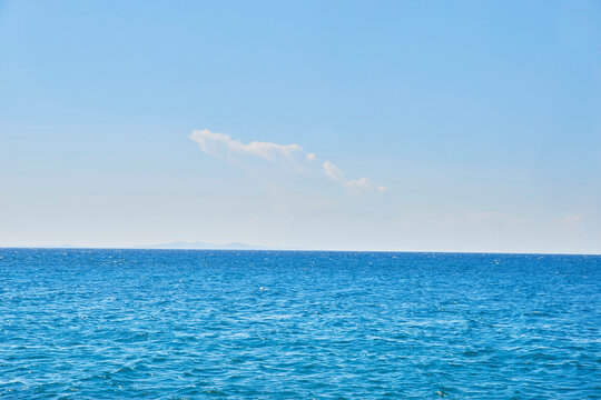 sea and sky in Patras