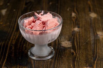 natural ice cream with added strawberry flavor