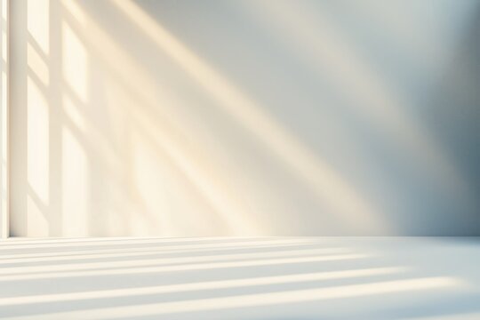 Espa&ccedil;o minimalista com luz natural projetando sombras dram&aacute;ticas, apresentando um p&oacute;dio simples e elementos decorativos sutis, criado com IA generativa