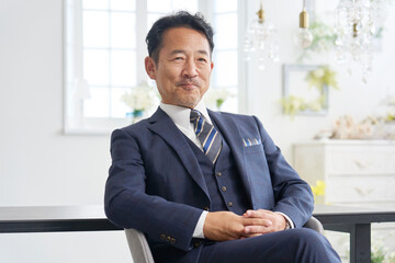 ビジネスマンのポートレート　オフィス