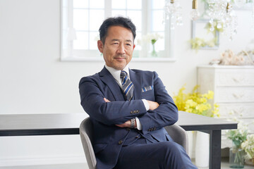 ビジネスマンのポートレート　オフィス