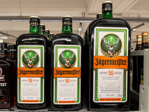 Jagermeister」の写真素材 | 3,408件の無料イラスト画像 | Adobe Jagermeister」の写真素材 | 3,408件の無料イラスト画像 | Adobe