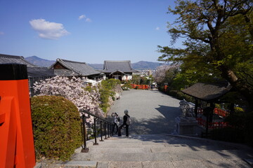 京都府京都市に鎮座する神社仏閣と庭園