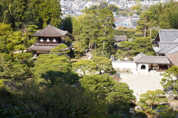 京都府京都市東山区に鎮座する銀閣寺