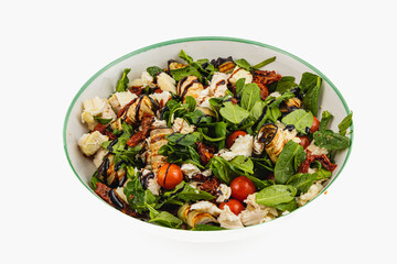 Fresh salad prepared with grilled vegetables and cherry tomatoes