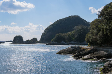 Obraz premium 雁島から見る海岸線【富士箱根伊豆国立公園】静岡県下田市
