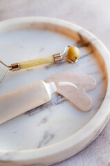 Anti-Age Eye Cream in Marble  Tray