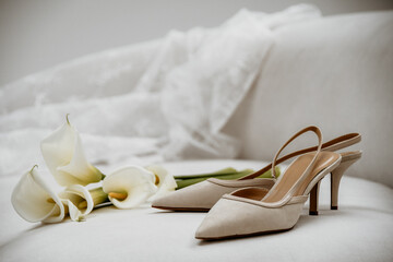 Wedding shoes | wedding florals | wedding flowers | Bride |. Bridal