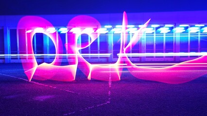 Lichtmalen mit einem roten Lichtschwert