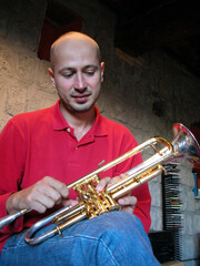 Suonatore di jazz con flicorno