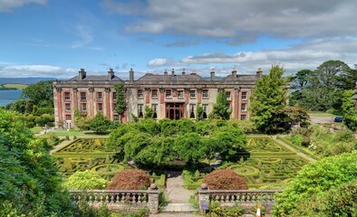 ch&acirc;teau de Bantry en Irlande et son jardin en terrasse