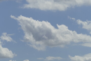 Weisse Quellwolken, Blauer Himmel, Deutschland