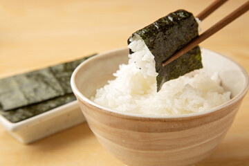 味付け海苔とご飯