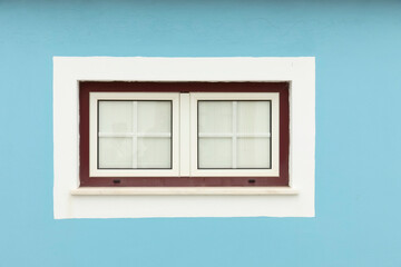 Landestypisches Fenster an einem Wohnhaus in Portugal, Alentejo