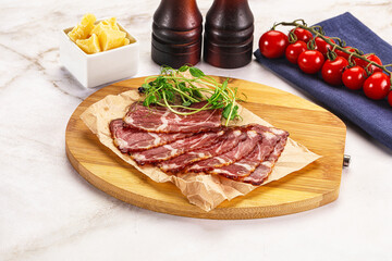 Italian pork sausage - prosciutto crudo