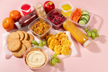 Premade gluten free salads, snack, smoothies. Quick food to eat on the go or for lunch break, ready gluten free meals