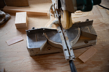 新築工事中の家の中