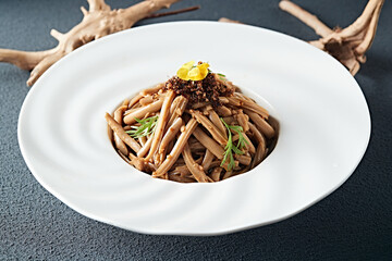 Shanxi gourmet spicy bridge noodle jelly