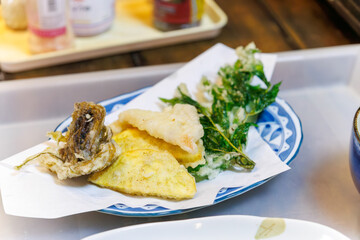 式根島特産の明日葉とアメリカ芋、もずくの天ぷら。
式根島の民宿の海鮮山盛りの美味しい晩ごはん。
東京都伊豆諸島式根島-2024
