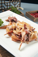 Half Hand-Torn Braised Chicken