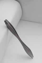 double-sided eyebrow tweezers