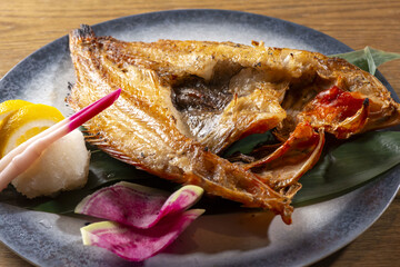 キンキの炭火焼き