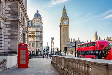 Selbstklebende Fototapeten Londoner Roter Bus Red telephone box and double-decker bus on Parliament square and Big Ben tower, London, UK  © Mistervlad