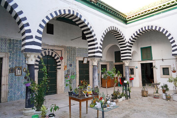 La medina di Tunisi, Patrimonio dell'umanità,UNESCO, intrico di vicoli animati da negozi di spezie e artigianato, nasconde alcuni edifici di grande pregio storico ed architettonico,Tunisi city,, Tunis