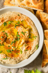 Homemade Creamy Mediterranea Chickpea Hummus