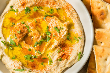 Homemade Creamy Mediterranea Chickpea Hummus