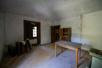 The Abandoned Historic Villa of an Artist in Northern Italy