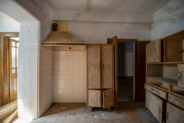 The Abandoned Historic Villa of an Artist in Northern Italy
