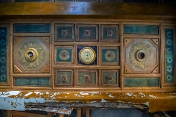 The Abandoned Historic Villa of an Artist in Northern Italy