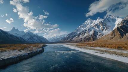Fototapeta premium Vast Mountain River Landscape