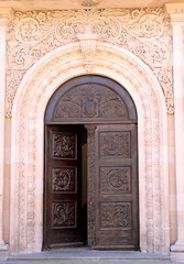 Fototapeta premium old wooden door